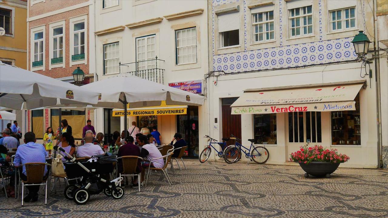 Downtown Shelter - Casa Da Praca Apartman Aveiro Kültér fotó